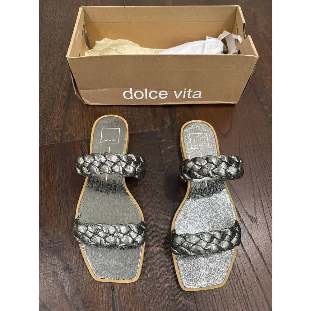 NWT Dolce Vita Indy Graphite Metallic Stella Silver Sandal Flat. Size 9.5.